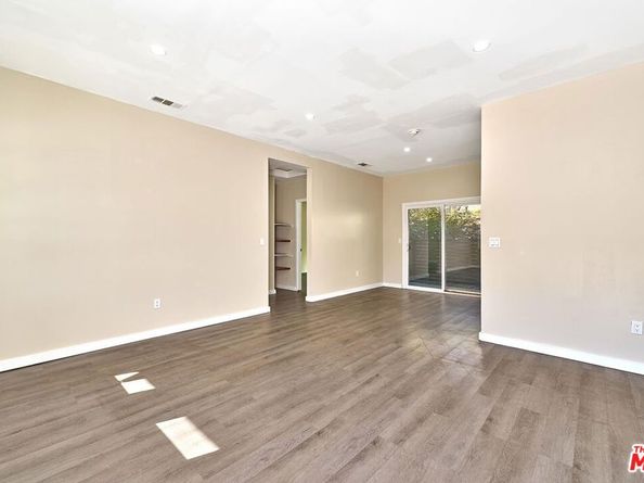 1959 S La Salle Avenue, Los Angeles CA 90018