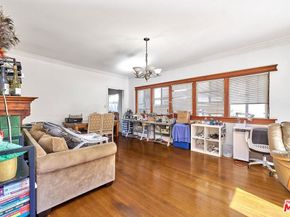 1959 S La Salle Avenue, Los Angeles CA 90018