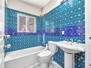 1959 S La Salle Avenue, Los Angeles CA 90018