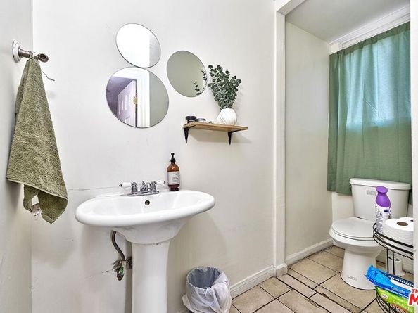 1959 S La Salle Avenue, Los Angeles CA 90018