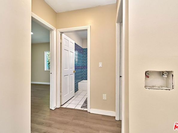 1959 S La Salle Avenue, Los Angeles CA 90018