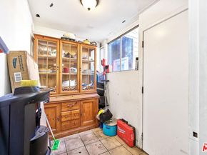 1959 S La Salle Avenue, Los Angeles CA 90018