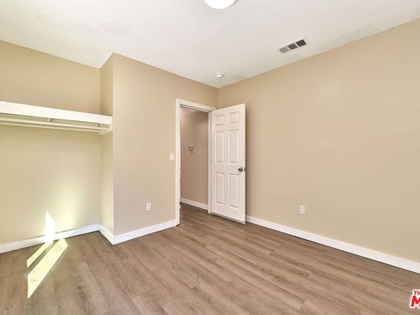 1959 S La Salle Avenue, Los Angeles CA 90018