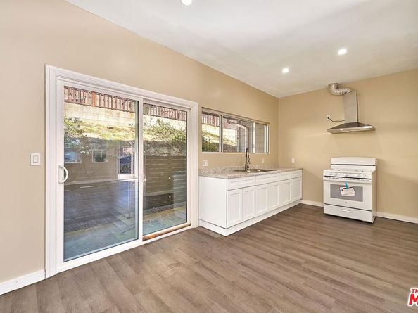 1959 S La Salle Avenue, Los Angeles CA 90018