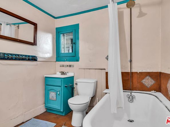 281 E Avenue 33, Los Angeles CA 90031