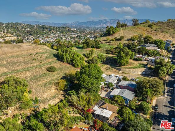 281 E Avenue 33, Los Angeles CA 90031