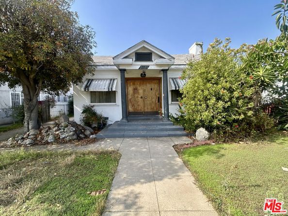 2025 West Boulevard, Los Angeles CA 90016