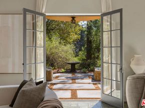 540 Mount Washington Drive, Los Angeles CA 90065