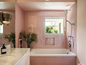 2764 Outpost Drive, Los Angeles CA 90068