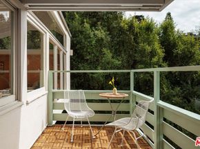 2764 Outpost Drive, Los Angeles CA 90068