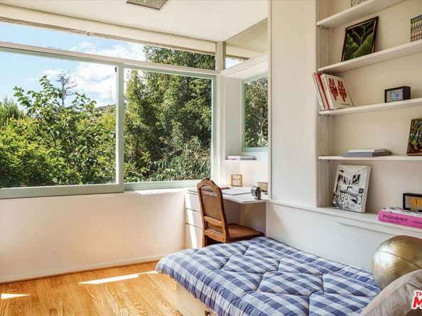 2764 Outpost Drive, Los Angeles CA 90068