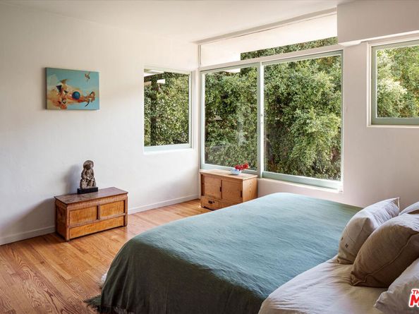 2764 Outpost Drive, Los Angeles CA 90068