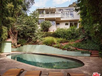 2764 Outpost Drive