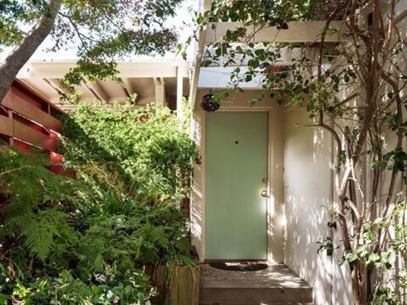 2764 Outpost Drive, Los Angeles CA 90068