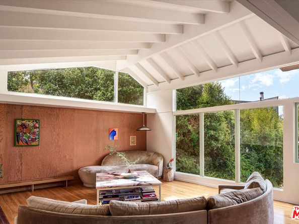 2764 Outpost Drive, Los Angeles CA 90068