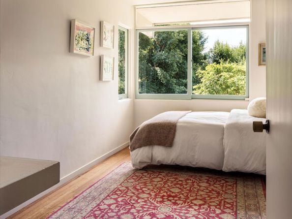 2764 Outpost Drive, Los Angeles CA 90068