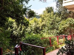 2764 Outpost Drive, Los Angeles CA 90068