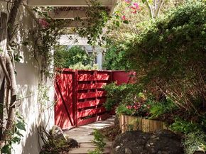 2764 Outpost Drive, Los Angeles CA 90068