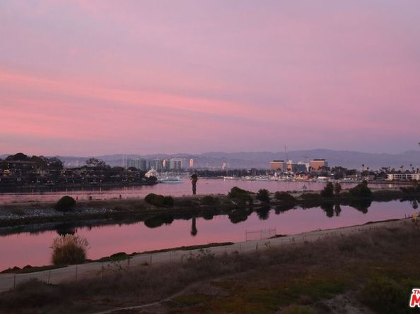 6220 Pacific Avenue 303, Playa Del Rey CA 90293