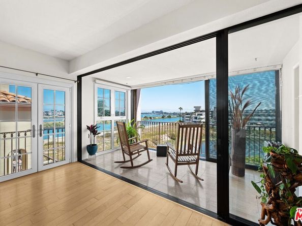 6220 Pacific Avenue 303, Playa Del Rey CA 90293