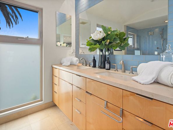 707 Jacon Way, Pacific Palisades CA 90272