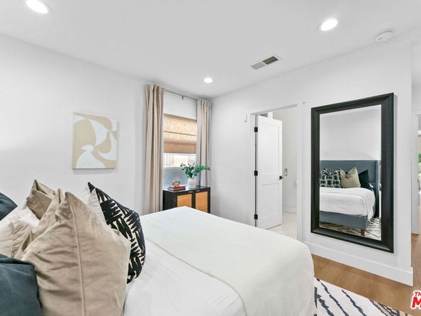 1741 S Spaulding Avenue, Los Angeles CA 90019