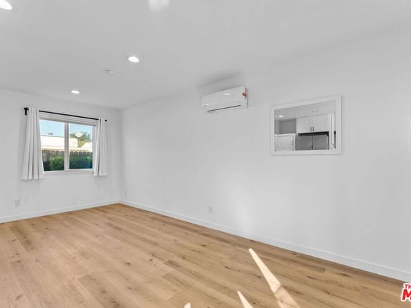 1741 S Spaulding Avenue, Los Angeles CA 90019