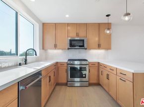 11218 Lyon Lane, North Hollywood CA 91606