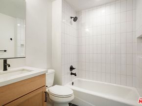 11218 Lyon Lane, North Hollywood CA 91606