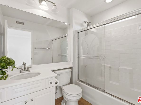 1800 Oak Street 350, Torrance CA 90501