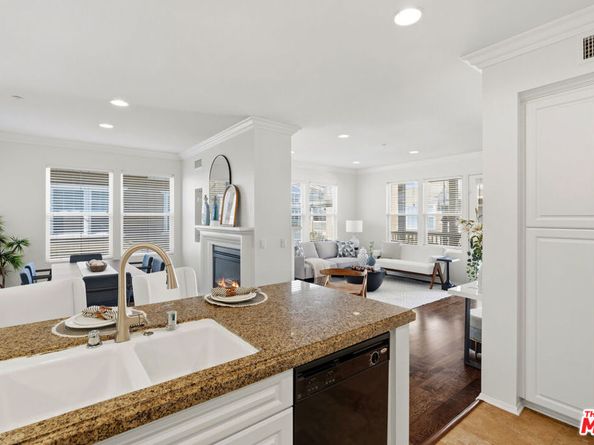 1800 Oak Street 350, Torrance CA 90501