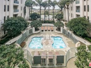 5625 Crescent Park 126, Playa Vista CA 90094