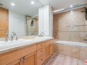 5625 Crescent Park 126, Playa Vista CA 90094