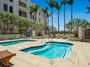 5625 Crescent Park 126, Playa Vista CA 90094