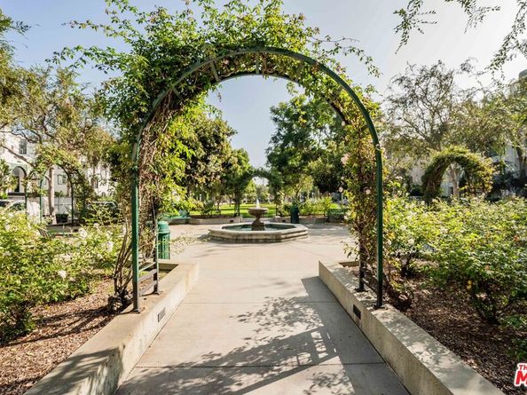 5625 Crescent Park 126, Playa Vista CA 90094