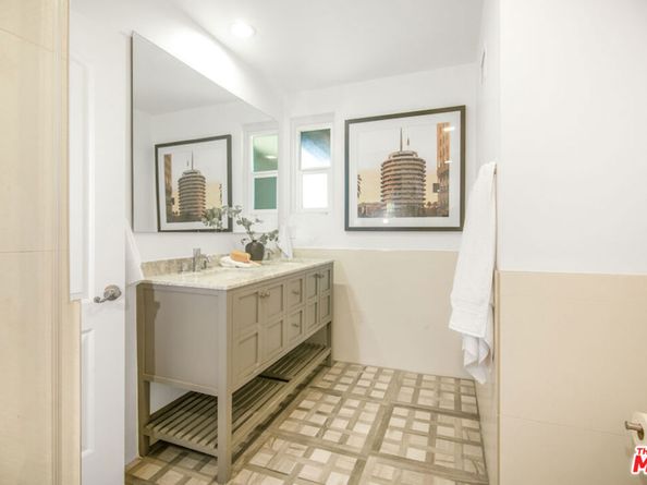 2700 Carmar Drive, Los Angeles CA 90046