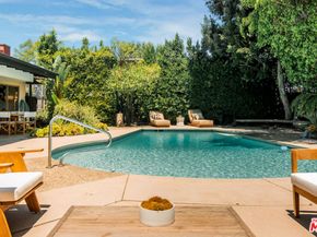 2700 Carmar Drive, Los Angeles CA 90046