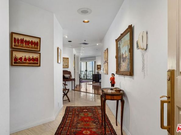 10724 Wilshire Boulevard 1104, Los Angeles CA 90024