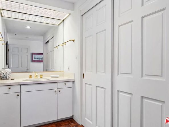 10724 Wilshire Boulevard 1104, Los Angeles CA 90024