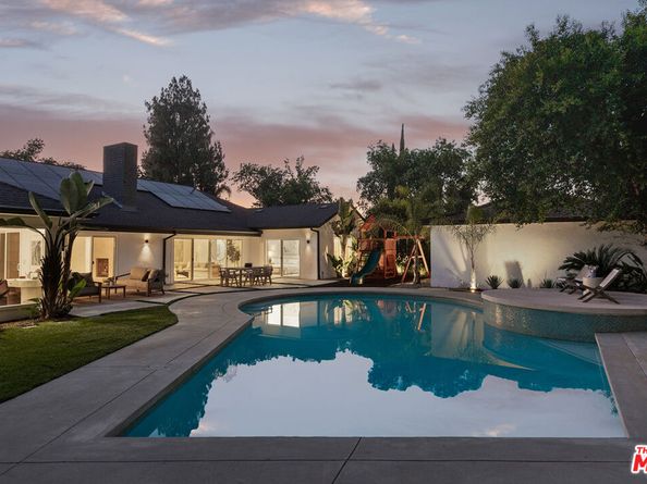 5920 Kentland Avenue, Woodland Hills CA 91367