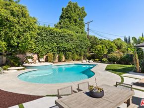 5920 Kentland Avenue, Woodland Hills CA 91367