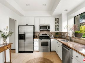 8128 Manitoba Street 106, Playa Del Rey CA 90293