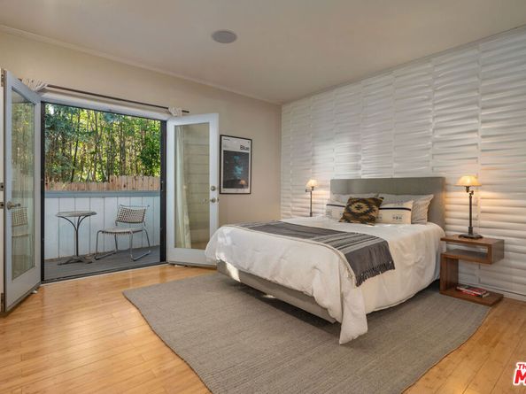 1133 N Clark Street 103, West Hollywood CA 90069