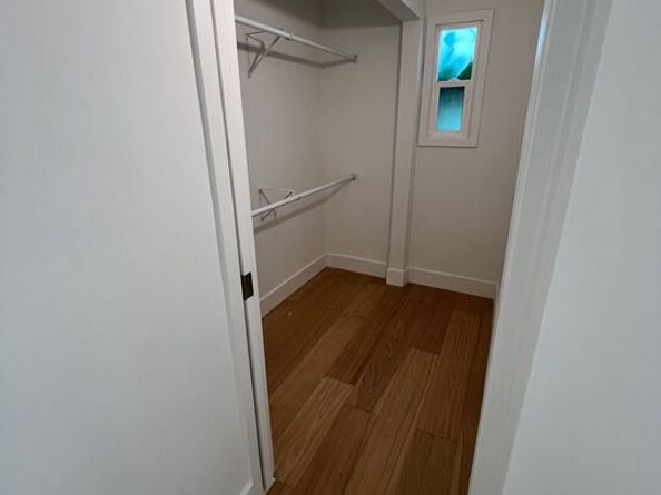 1449 S Durango Avenue, Los Angeles CA 90035