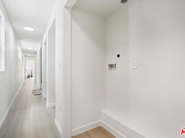 1675 E 111th Street, Los Angeles CA 90059