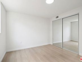 1675 E 111th Street, Los Angeles CA 90059