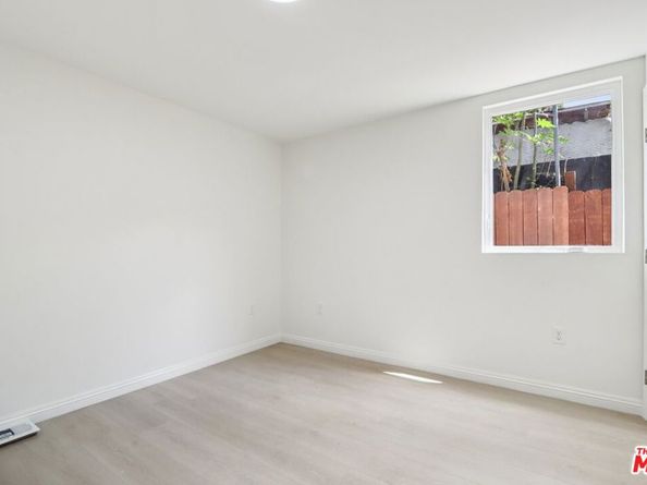 1675 E 111th Street, Los Angeles CA 90059