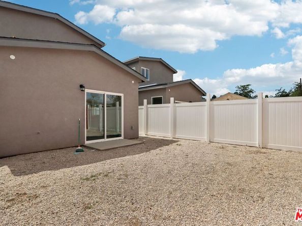 1675 E 111th Street, Los Angeles CA 90059