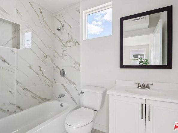 1675 E 111th Street, Los Angeles CA 90059