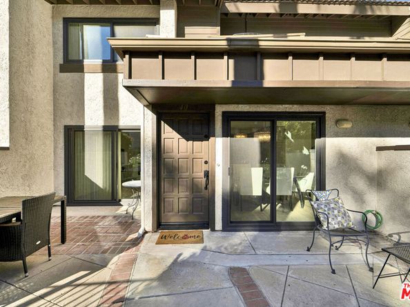 5800 Owensmouth Avenue 40, Woodland Hills CA 91367